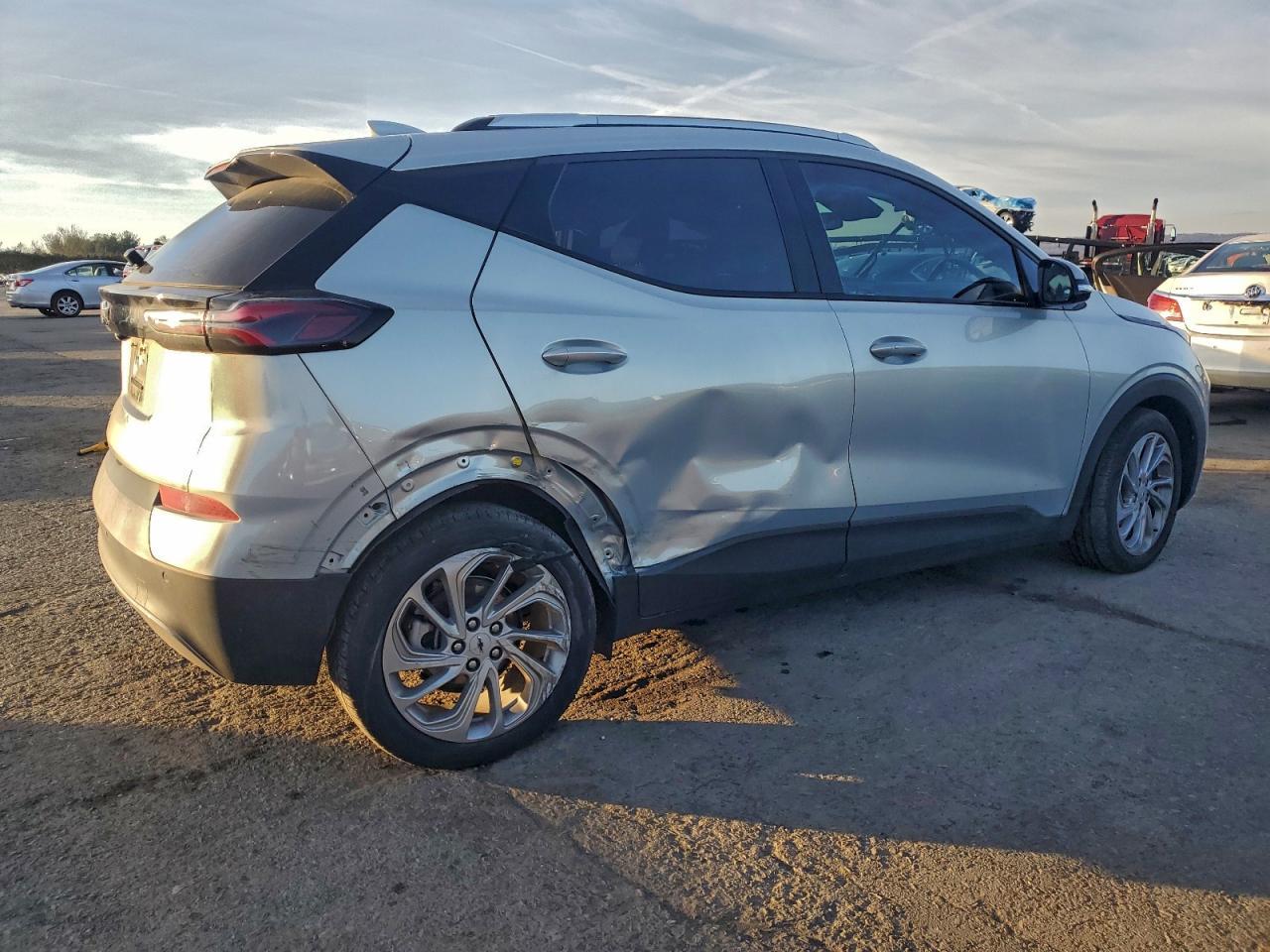 2022 Chevrolet Bolt Euv Lt - Image 3