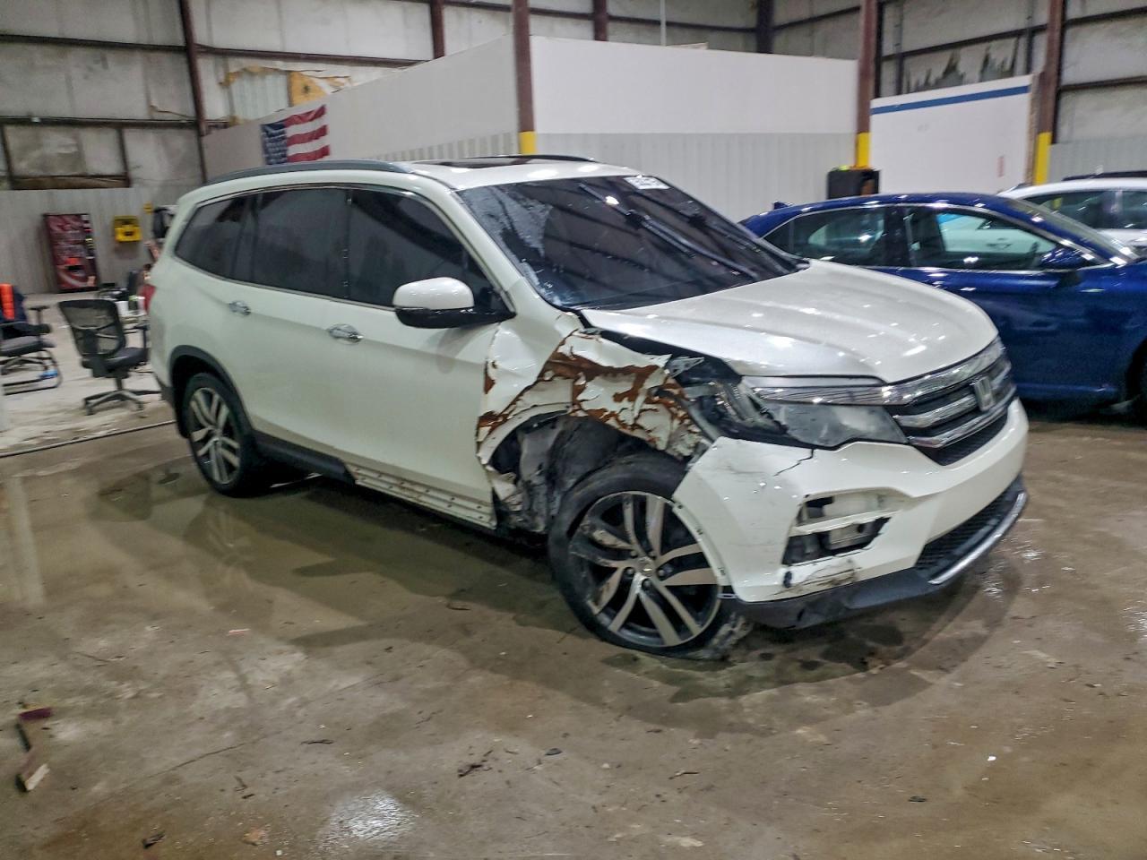 2017 Honda Pilot Elite - Фото 4