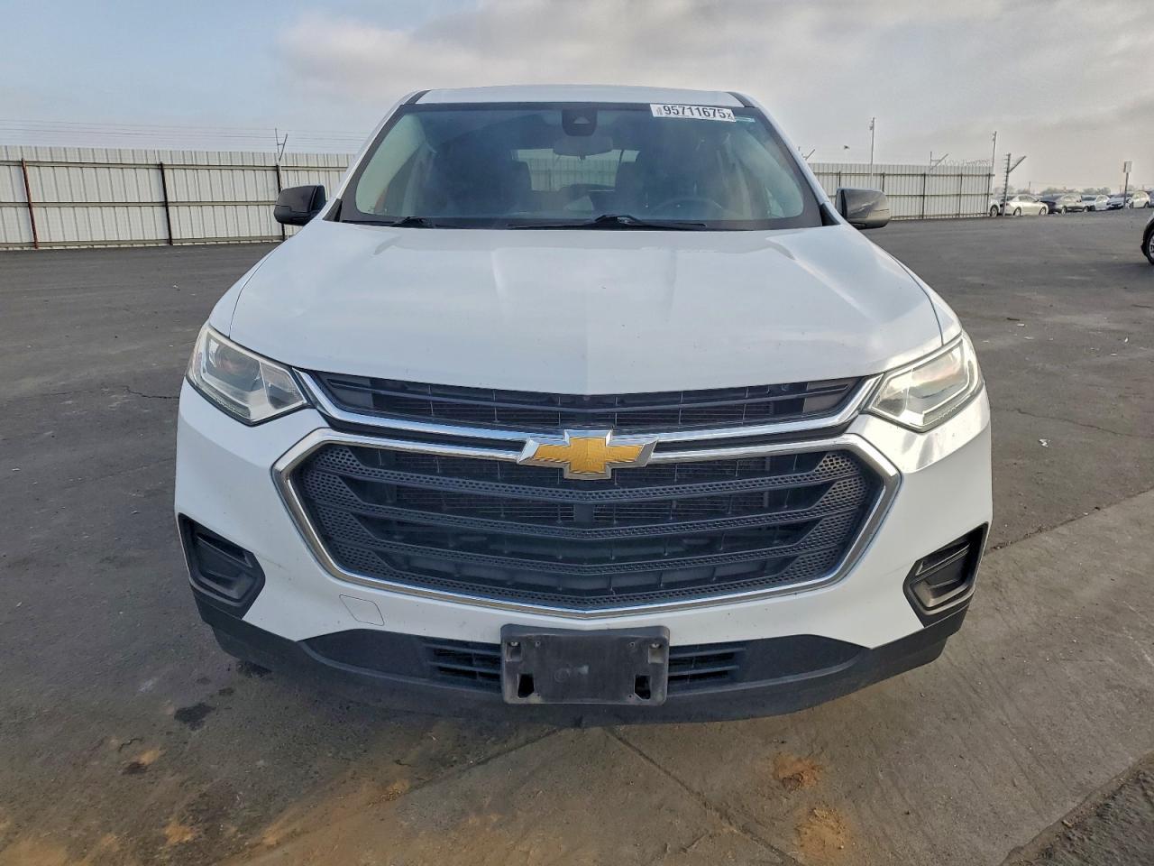 2021 Chevrolet Traverse Ls - Image 5