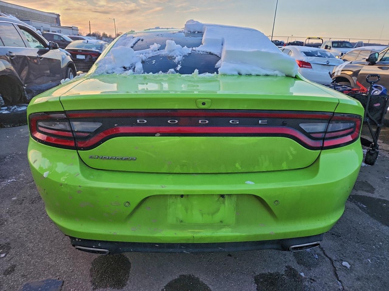 2023 Dodge Charger Sxt - Фото 6