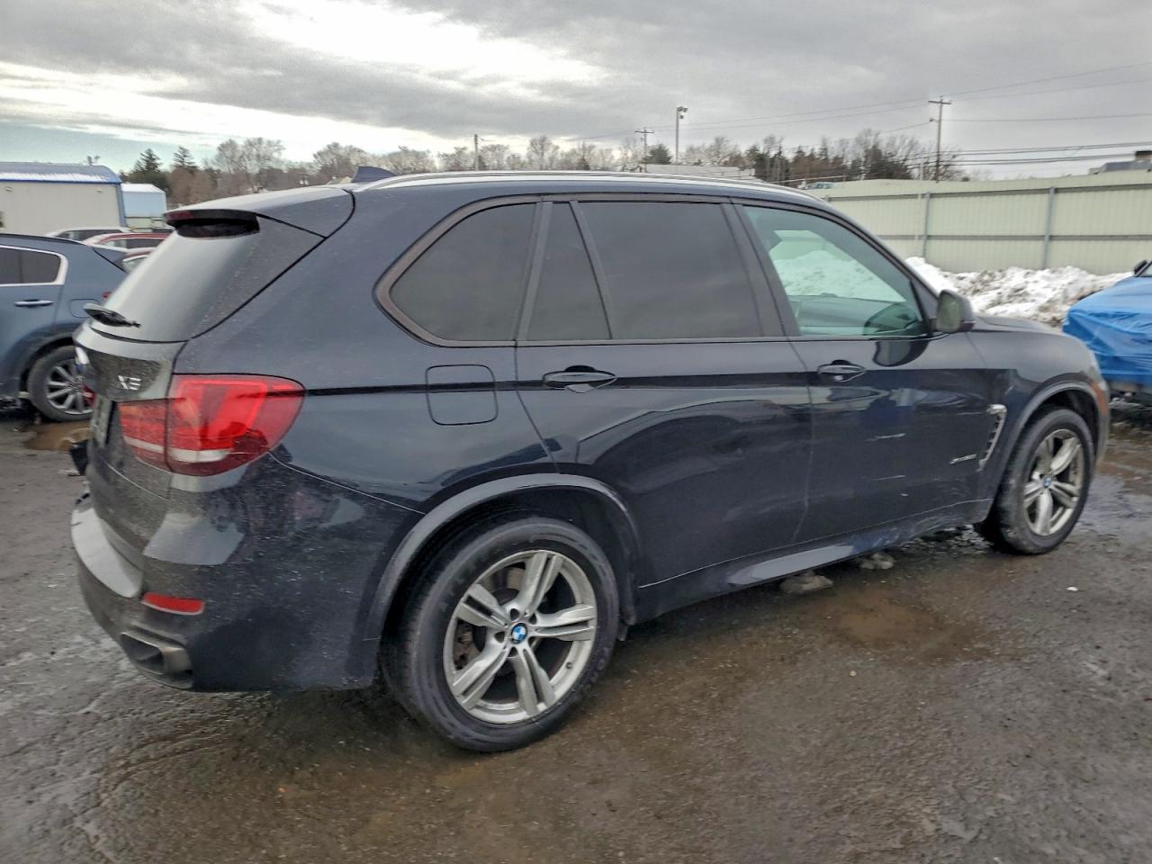 2016 BMW X5 xDrive50I - Фото 3