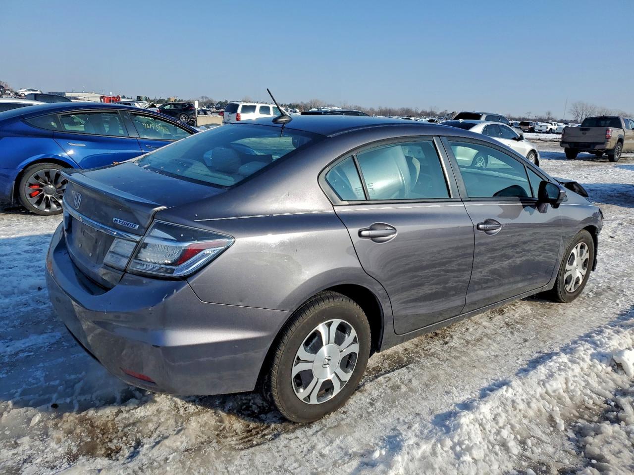 2015 Honda Civic Hybrid - Image 3