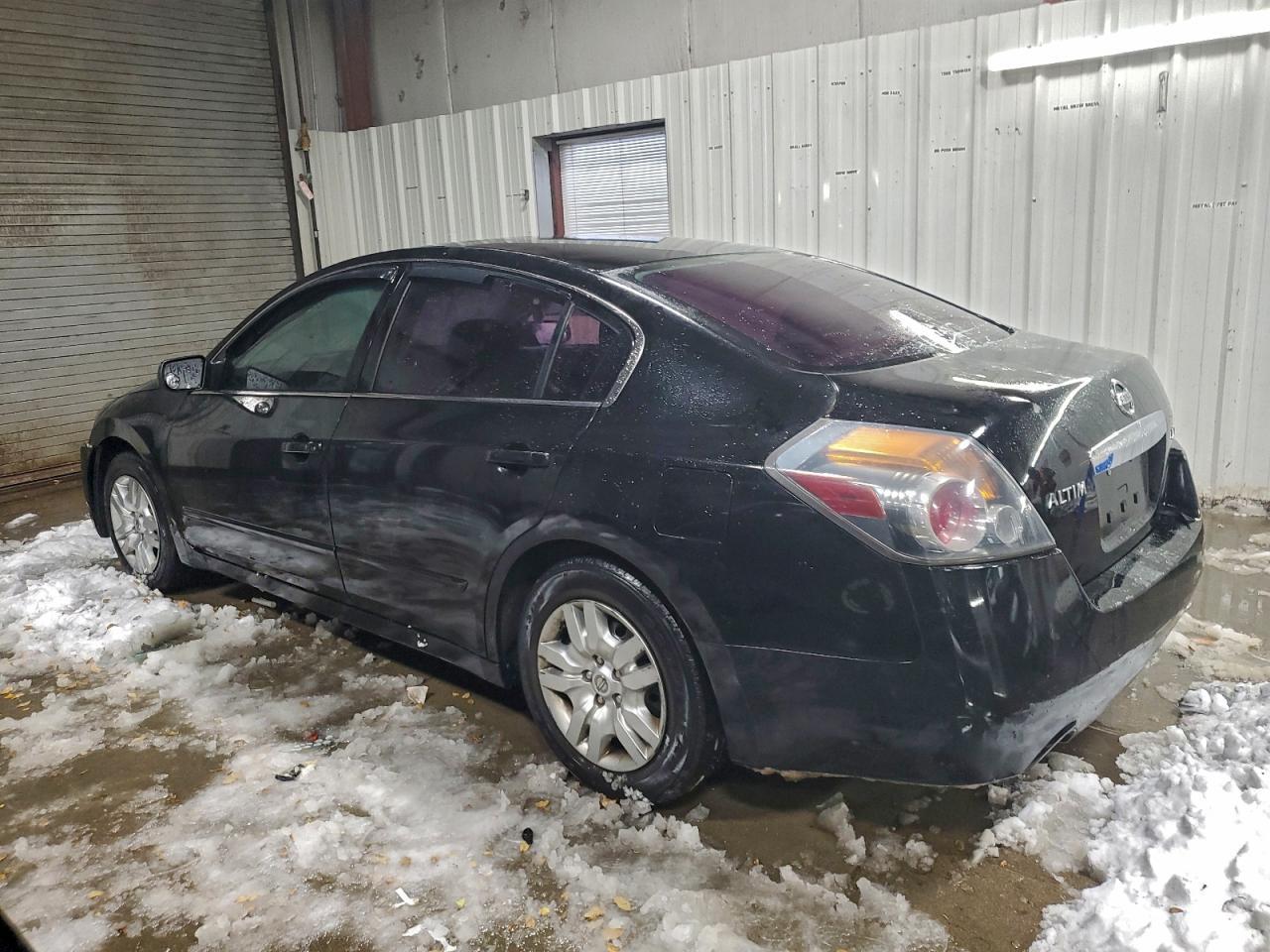 2012 Nissan Altima Base - Фото 2