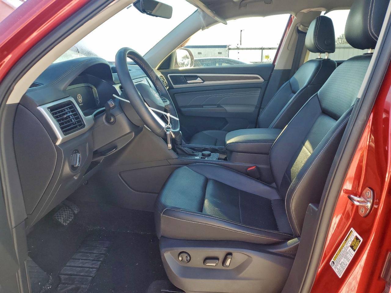 2022 Volkswagen Atlas Se - Фото 7