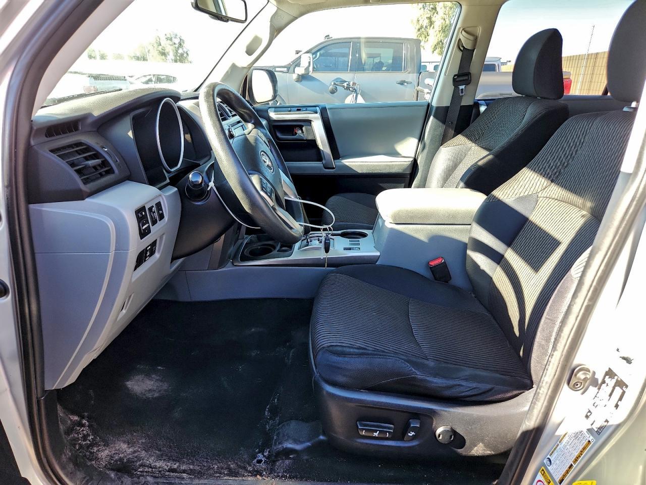 2012 Toyota 4Runner Sr5 - Image 7