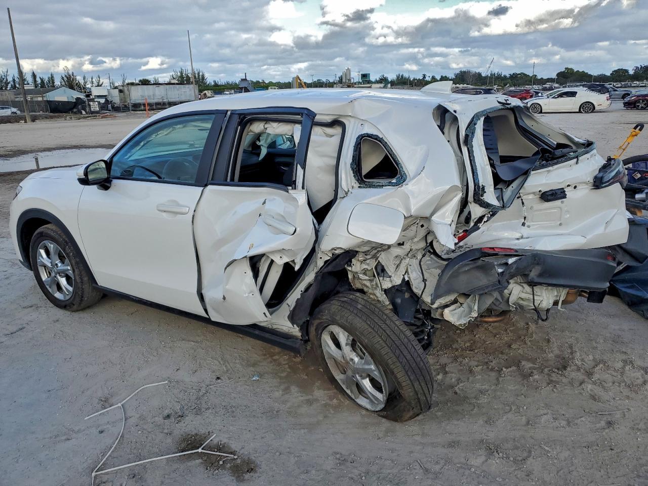 2025 Honda Hr-V Lx - Фото 2