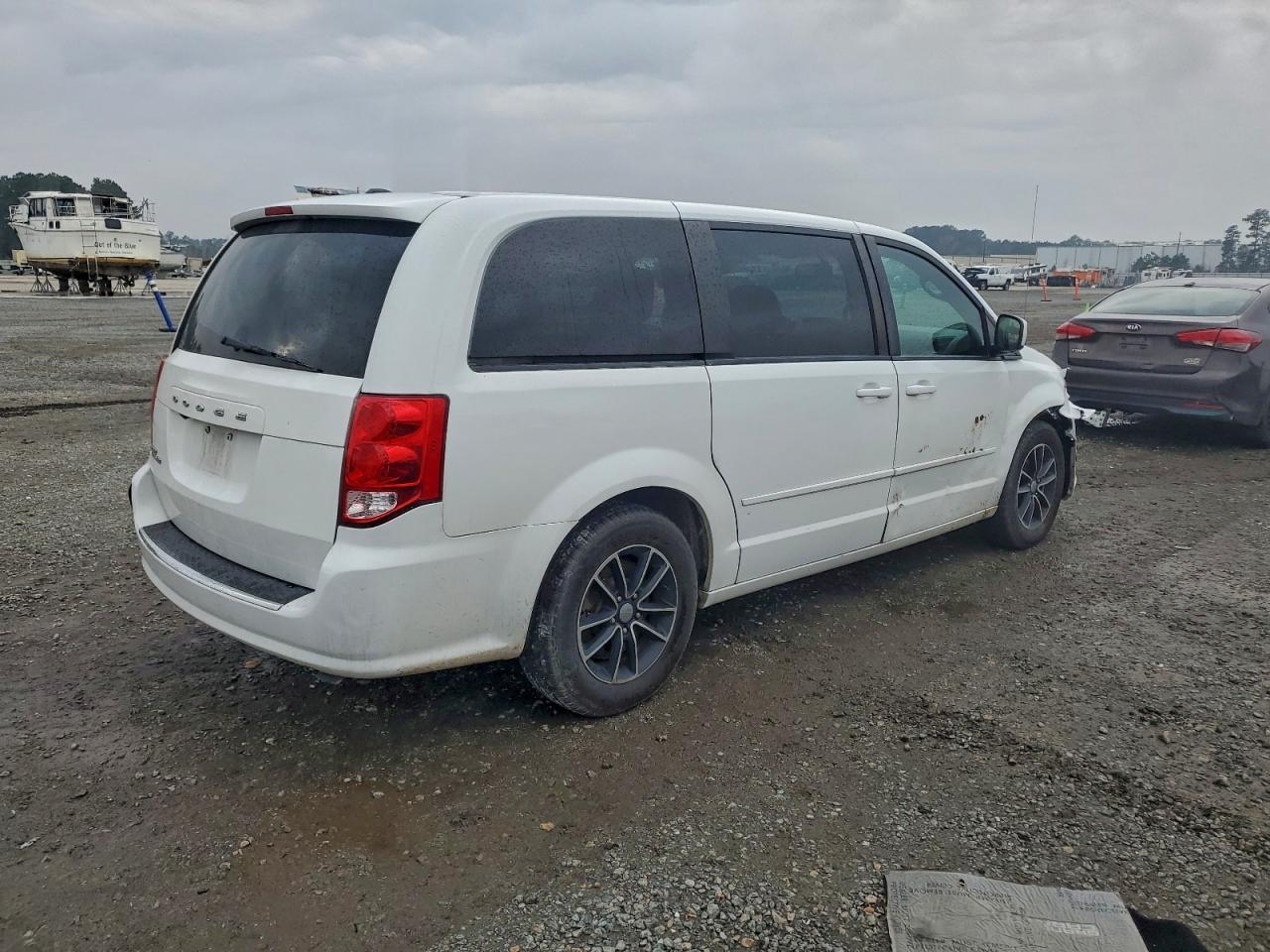 2017 Dodge Grand Caravan Se - Фото 3