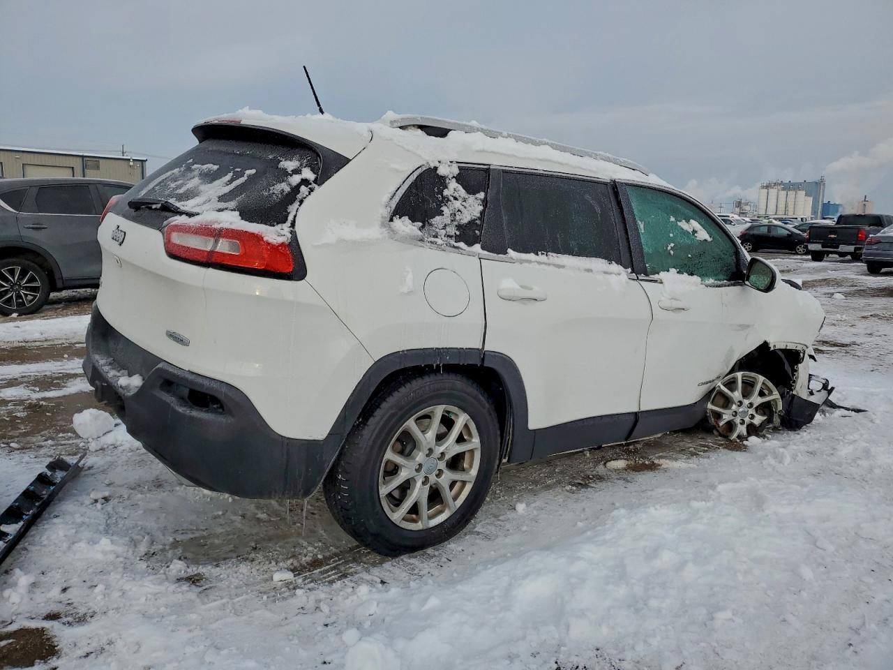 2015 Jeep Cherokee Latitude - Image 3