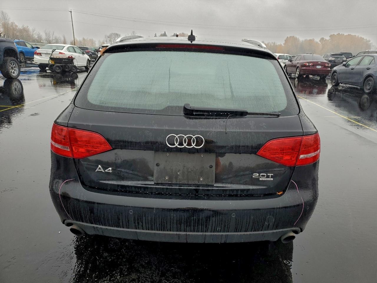 2010 Audi A4 Premium Plus - Фото 6