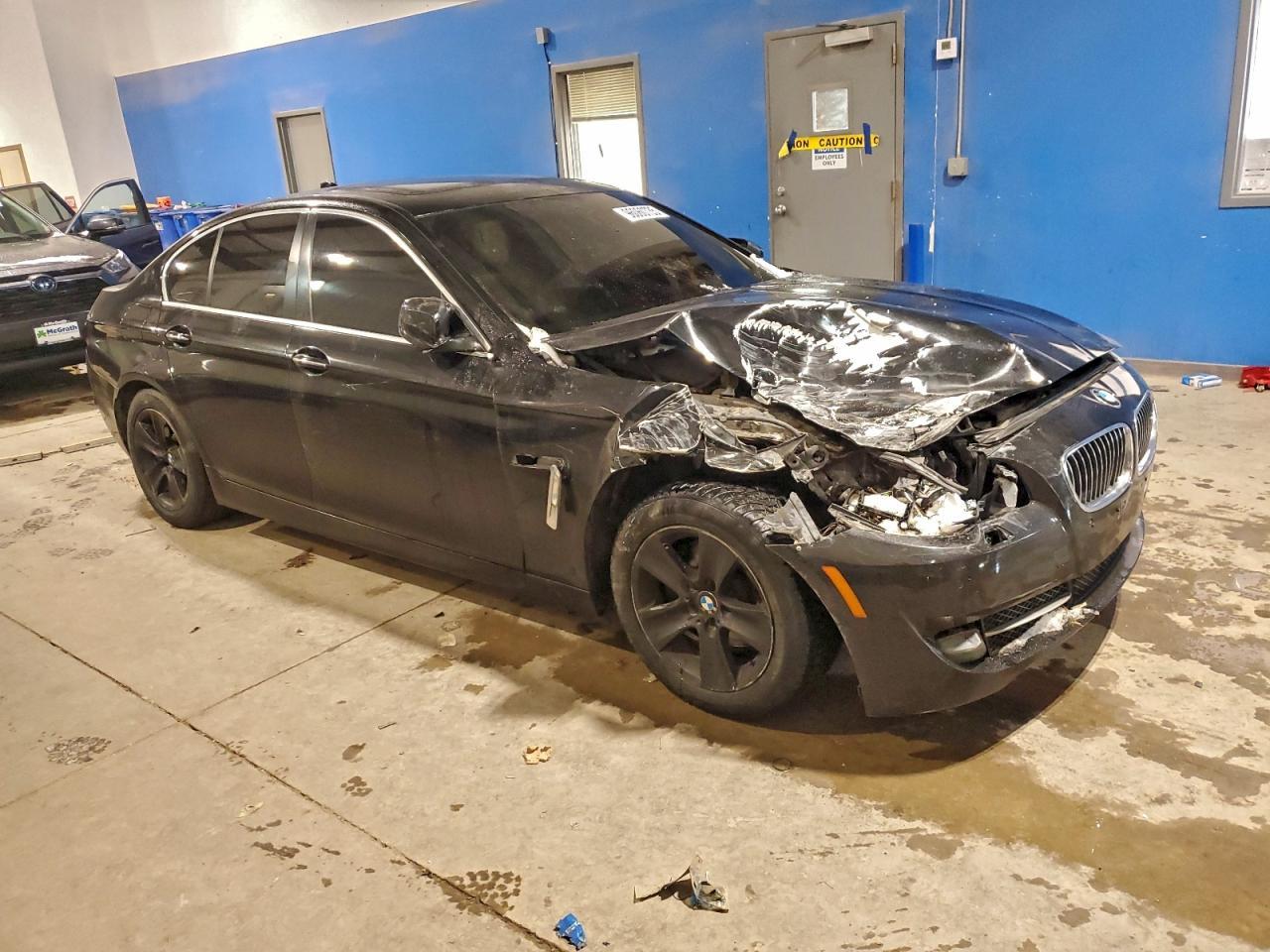 2013 BMW 528 Xi - Фото 4