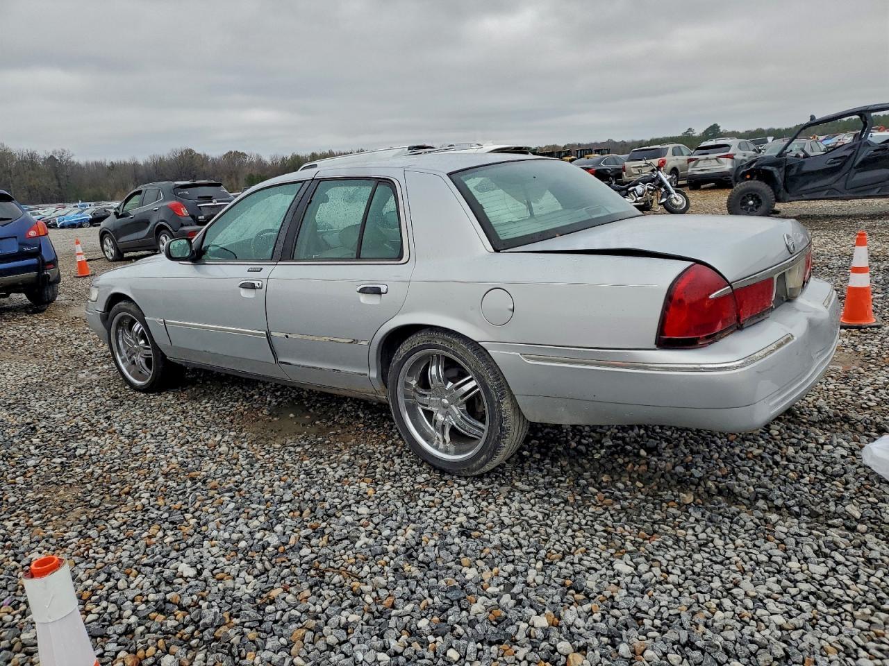 1998 Mercury Grand Marquis Ls - Image 2