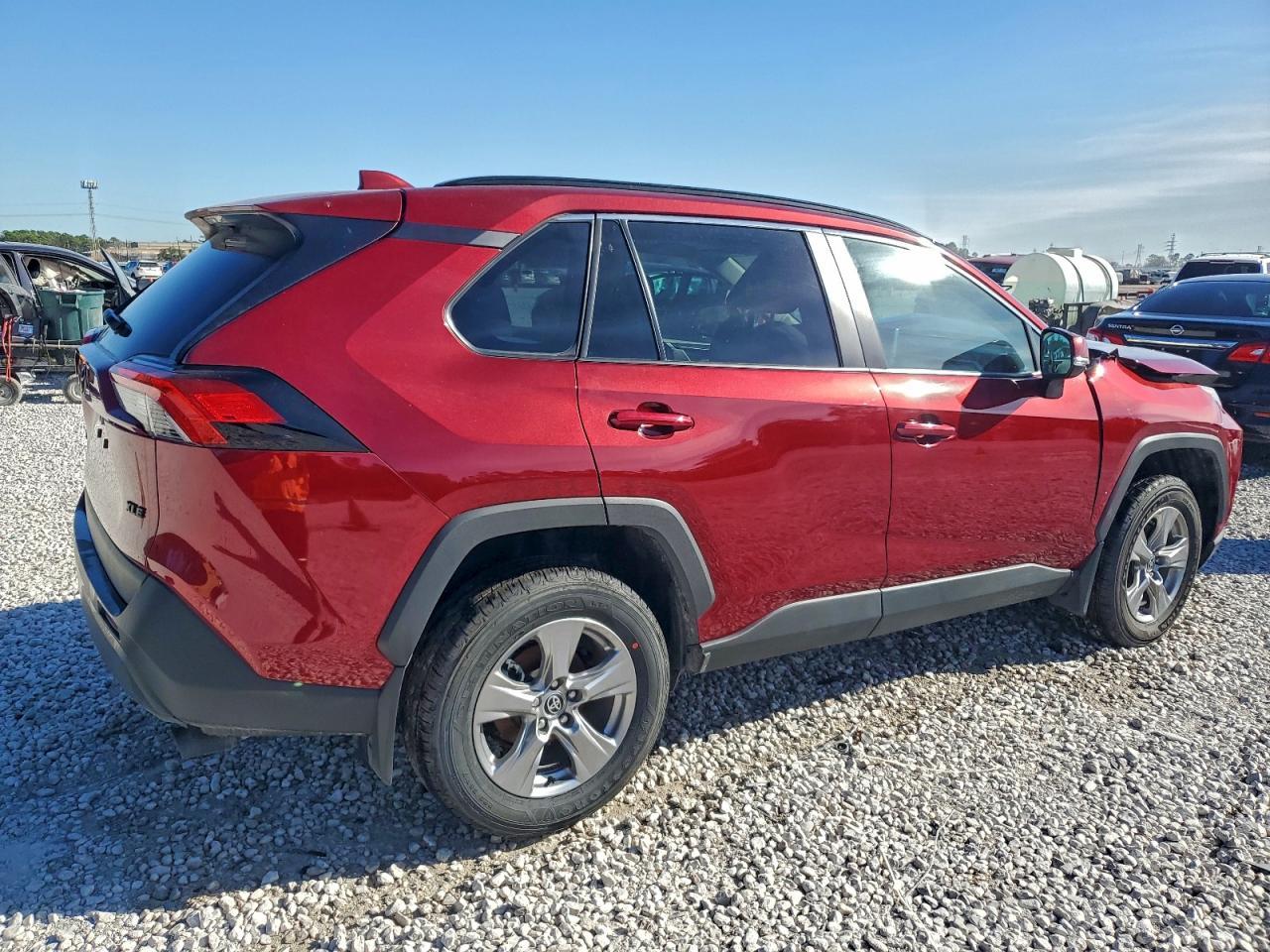 2025 Toyota Rav4 Xle - Image 3