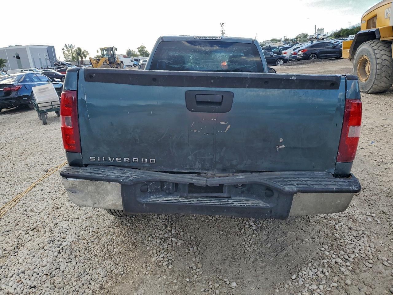 2013 Chevrolet Silverado C1500 - Image 6