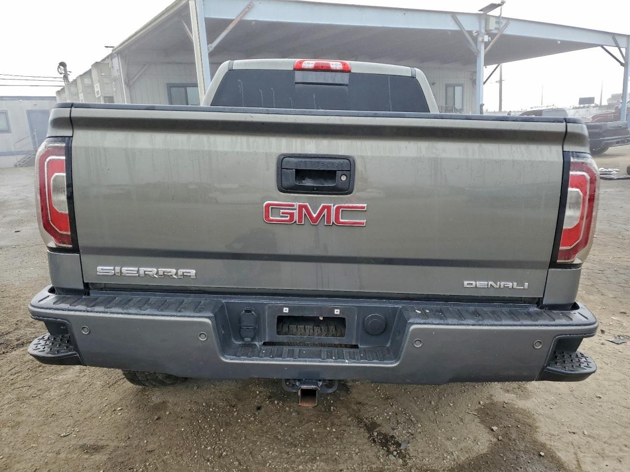 2018 GMC Sierra K1500 Denali - Image 6