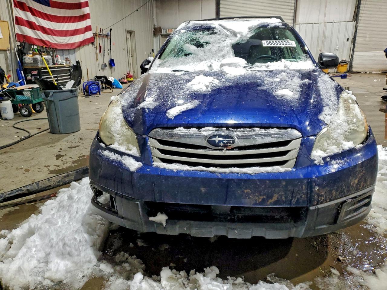 2011 Subaru Outback 2.5I - Image 5