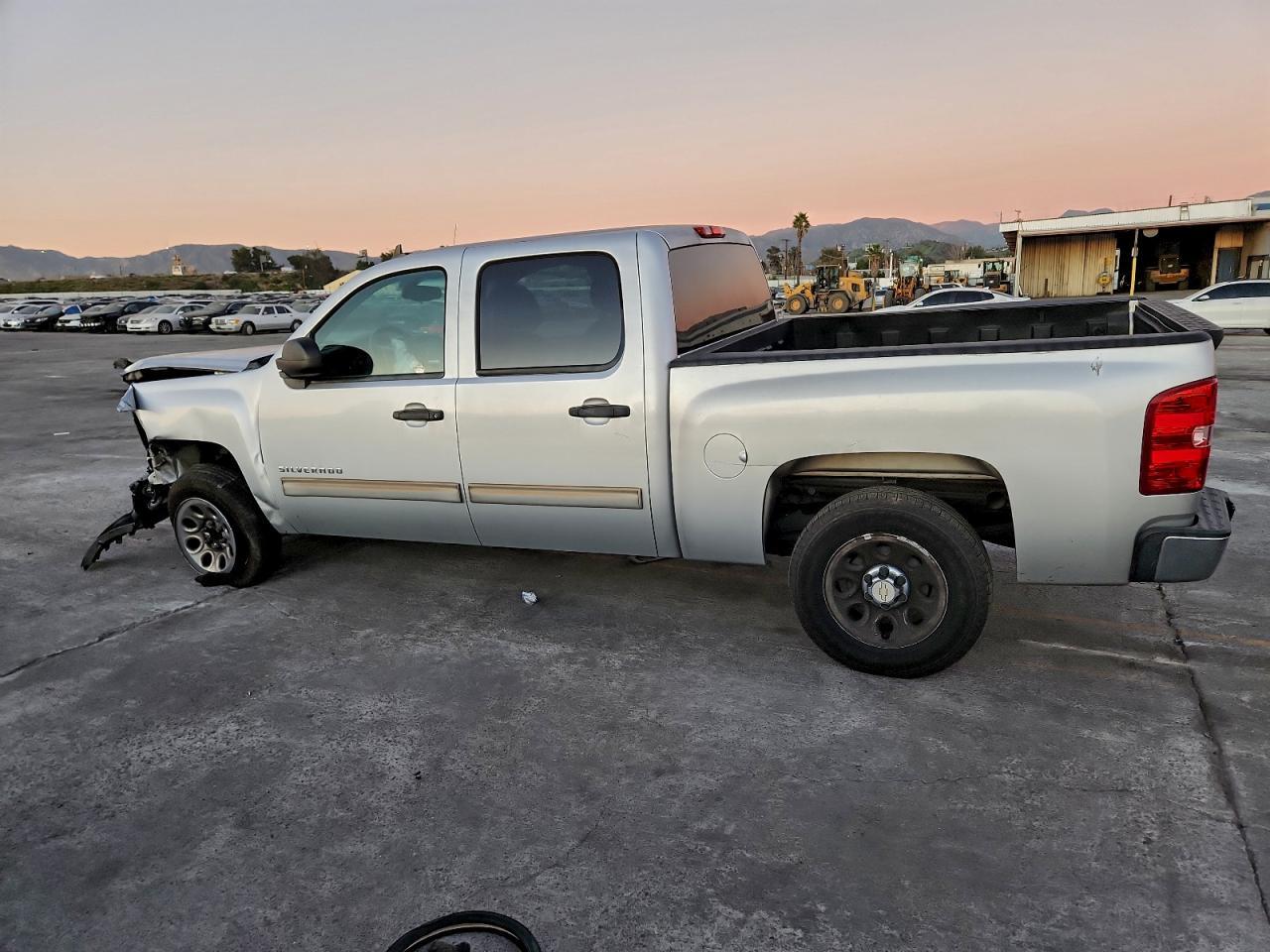2013 Chevrolet Silverado C1500 Lt - Фото 2