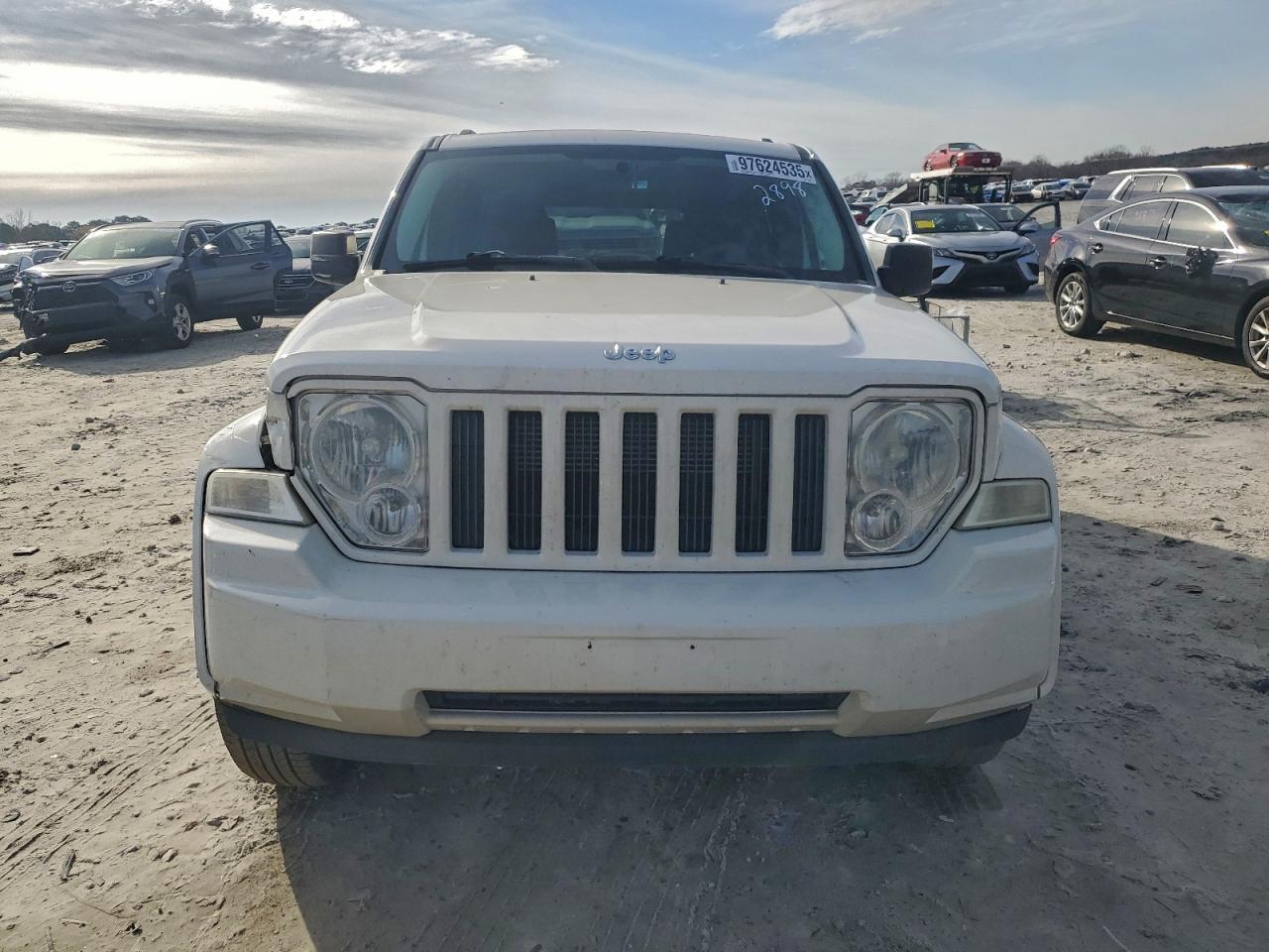 2010 Jeep Liberty Sport - Image 5