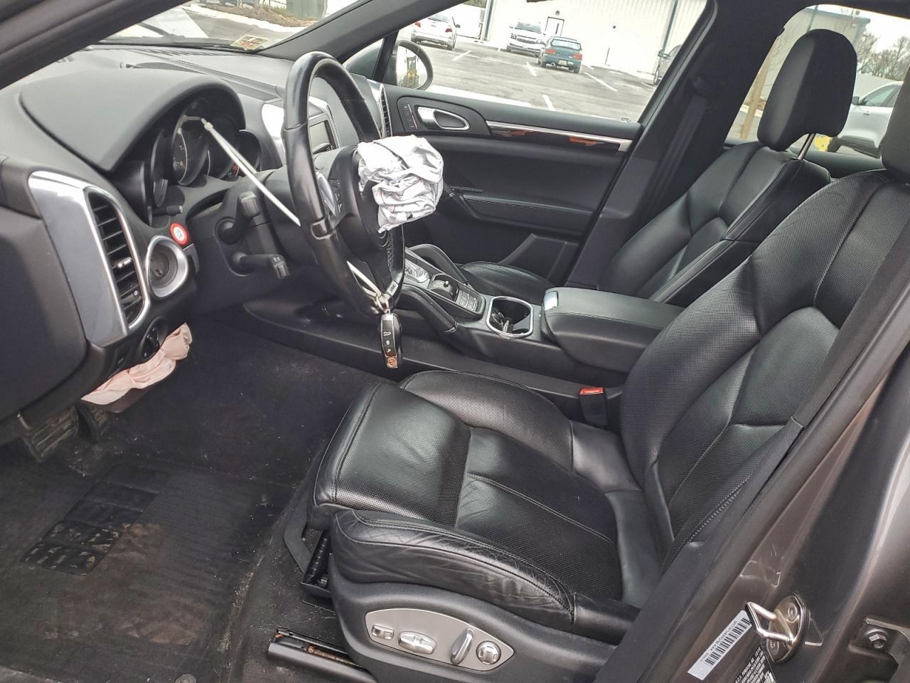 2011 Porsche Cayenne - Image 7