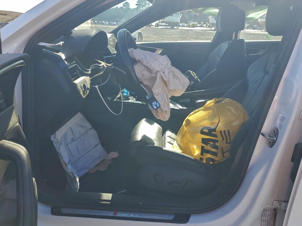 2023 Audi A4 Premium Plus 45 - Фото 7