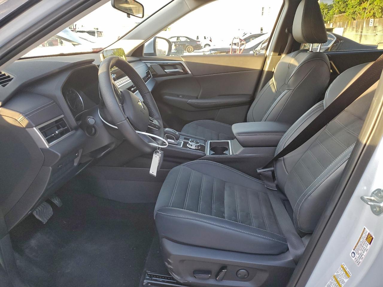 2024 Mitsubishi Outlander Se - Фото 7