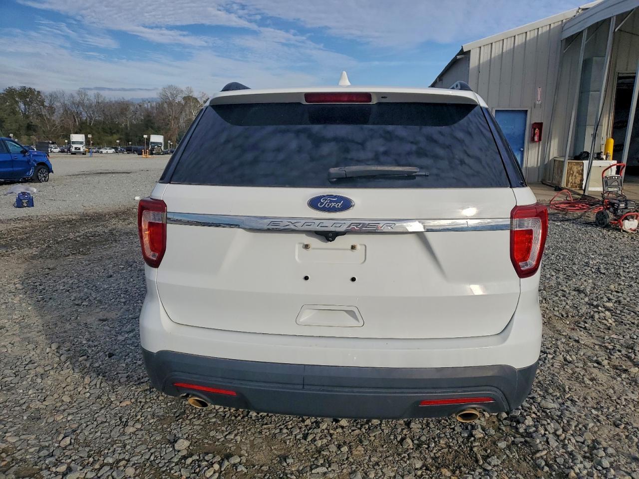 2017 Ford Explorer - Фото 6