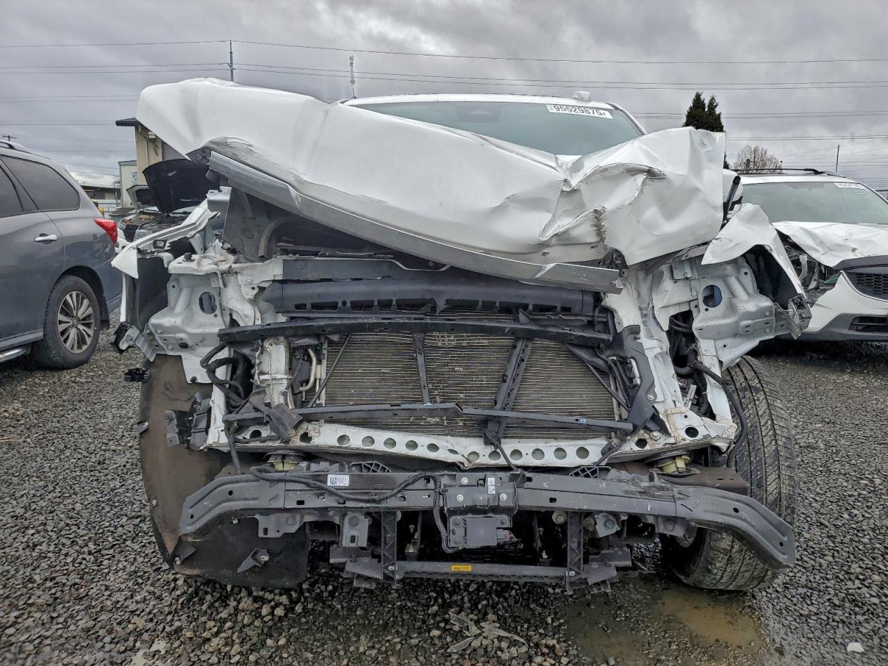 2025 GMC Yukon Xl Denali - Image 5