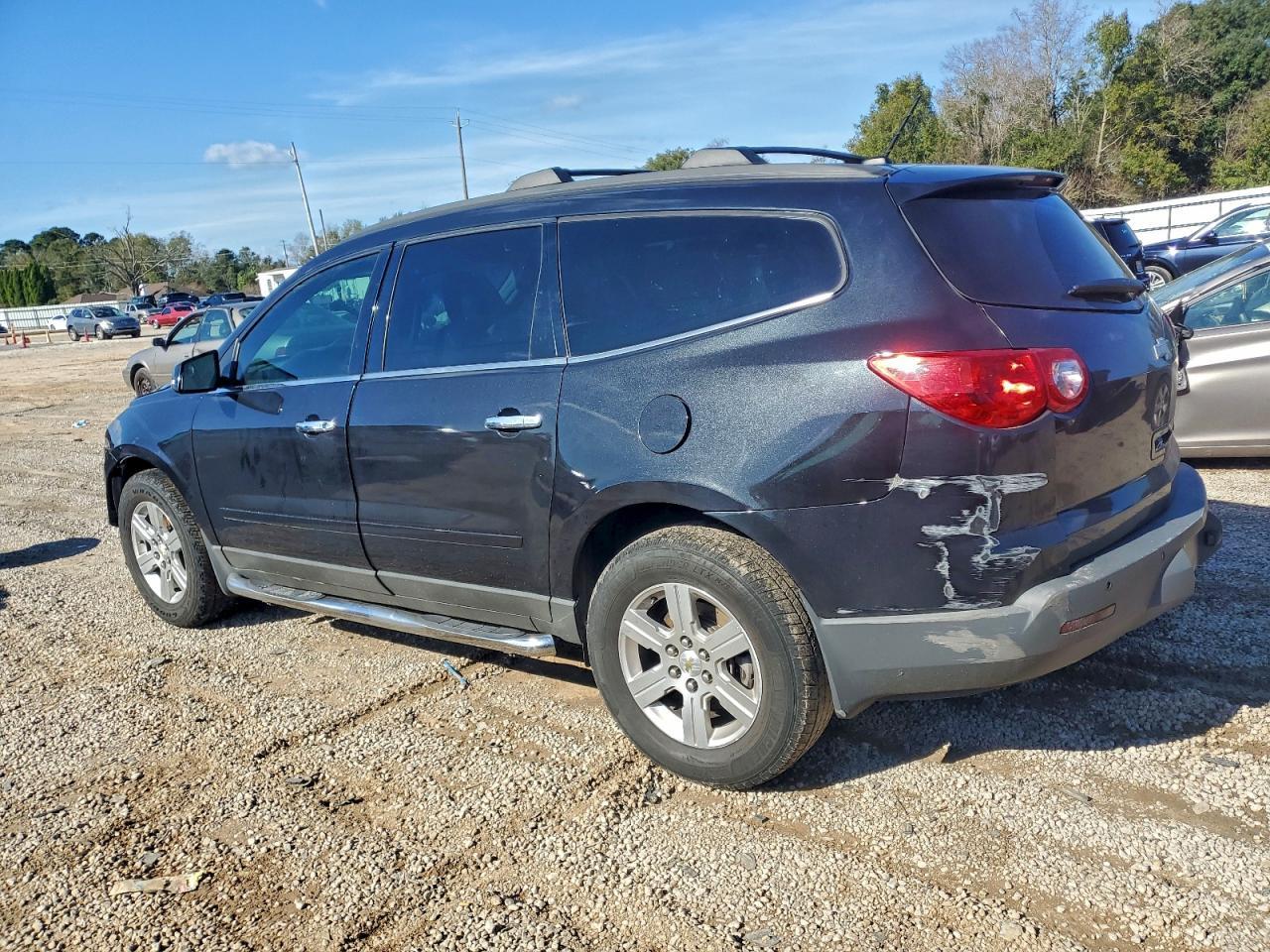2012 Chevrolet Traverse Lt - Фото 2