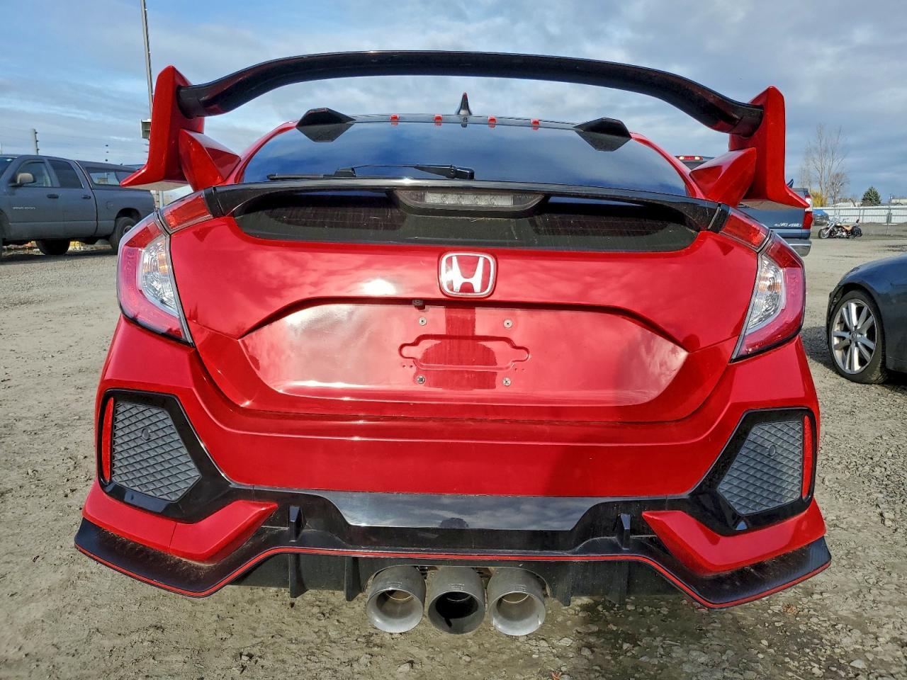 2019 Honda Civic Type-R Touring - Image 6