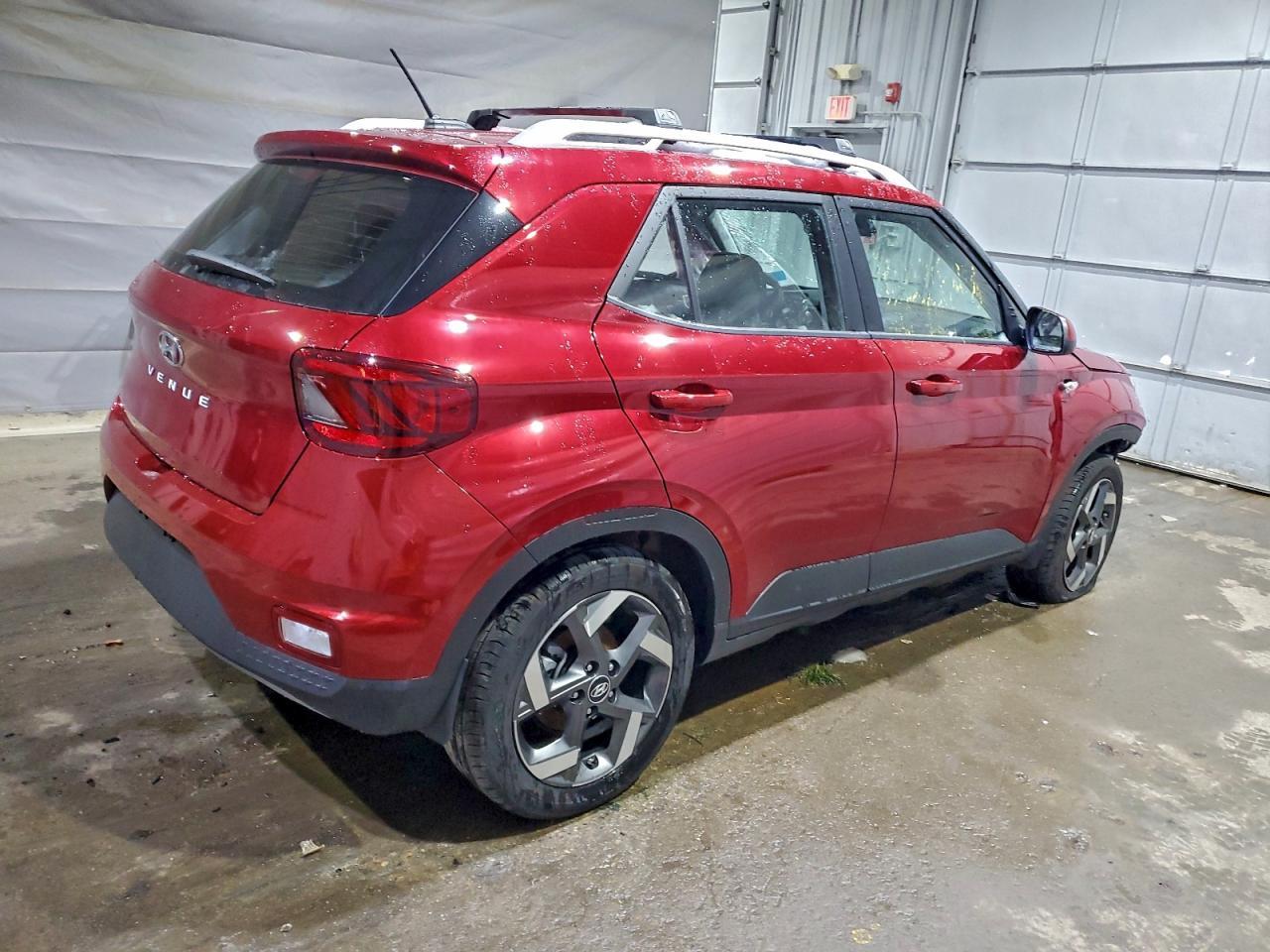 2025 Hyundai Venue Sel - Фото 3