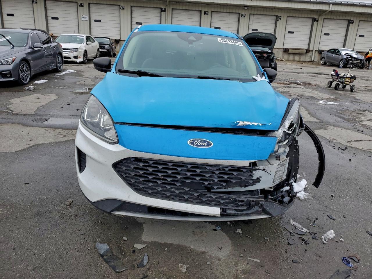 2020 Ford Escape S - Фото 5