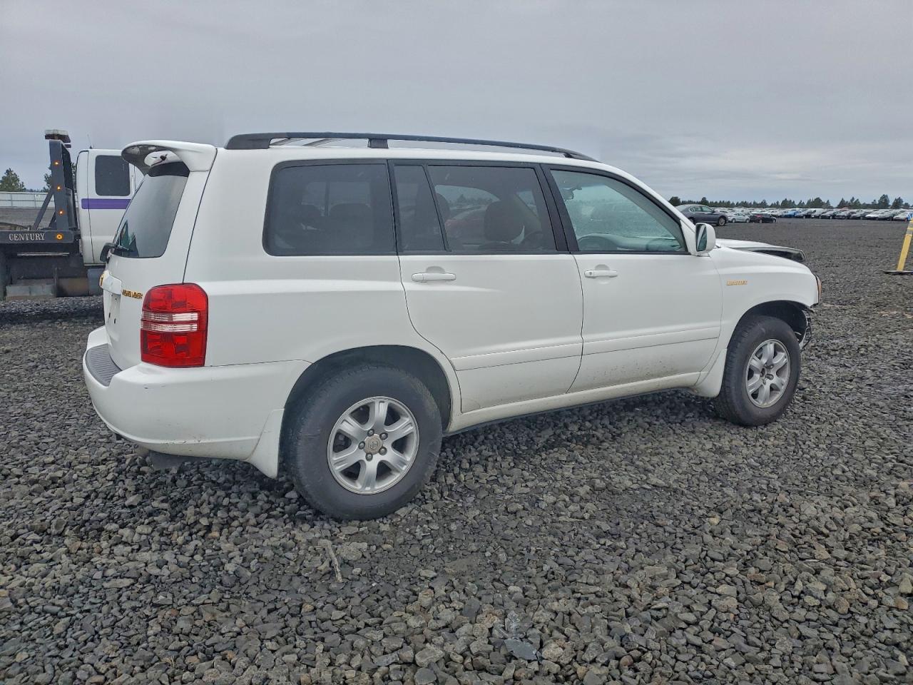 2003 Toyota Highlander Limited - Image 3
