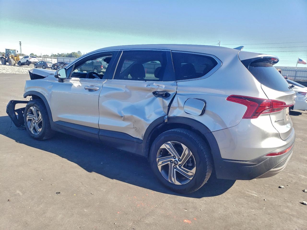 2021 Hyundai Santa Fe Se - Image 2