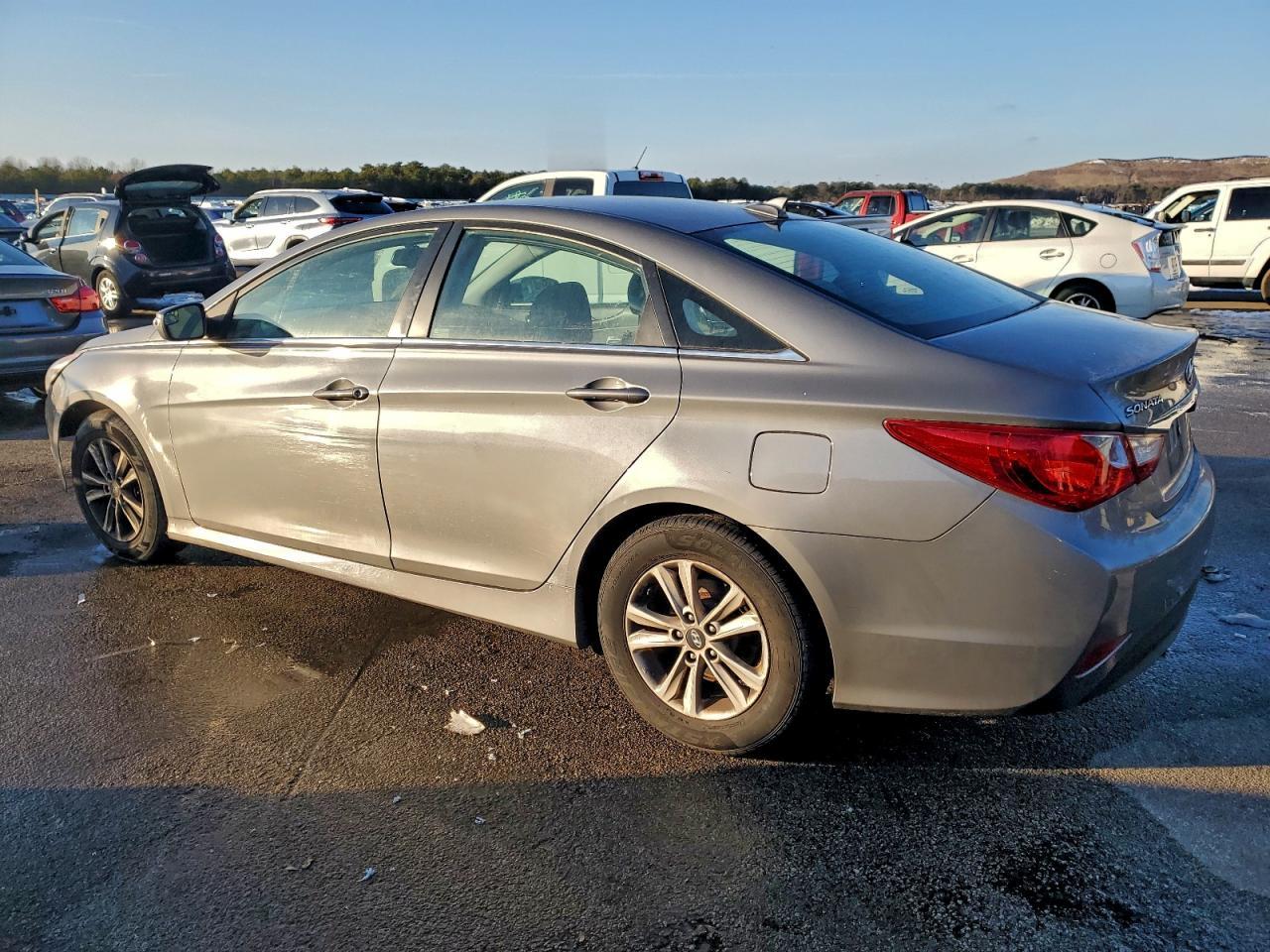 2014 Hyundai Sonata Gls - Фото 2