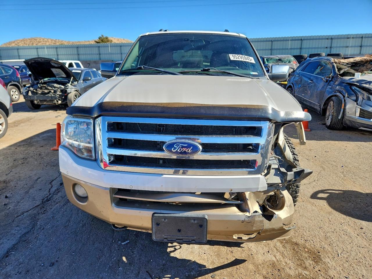 2014 Ford Expedition Xlt - Фото 5