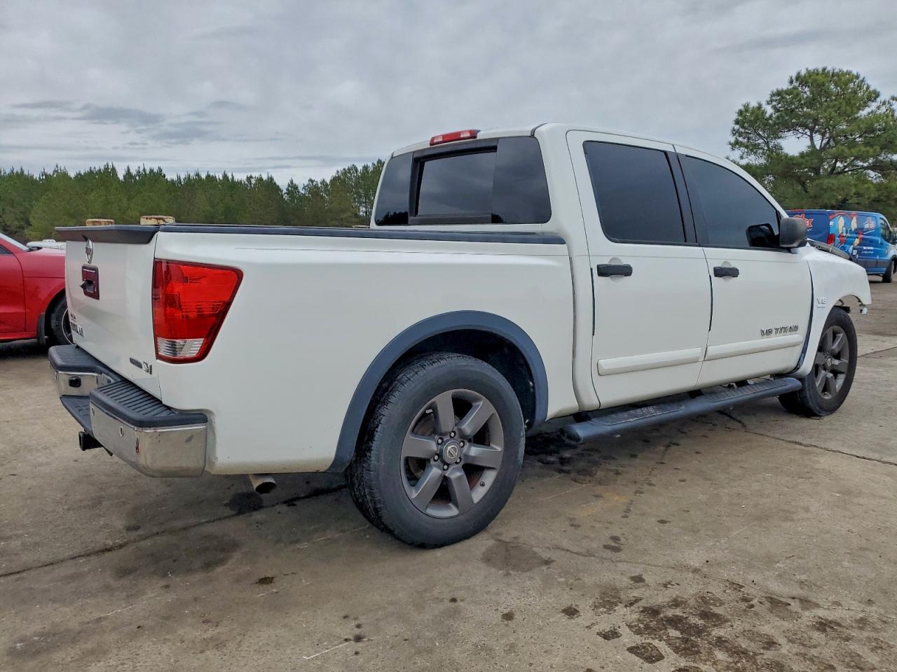 2015 Nissan Titan S - Image 3
