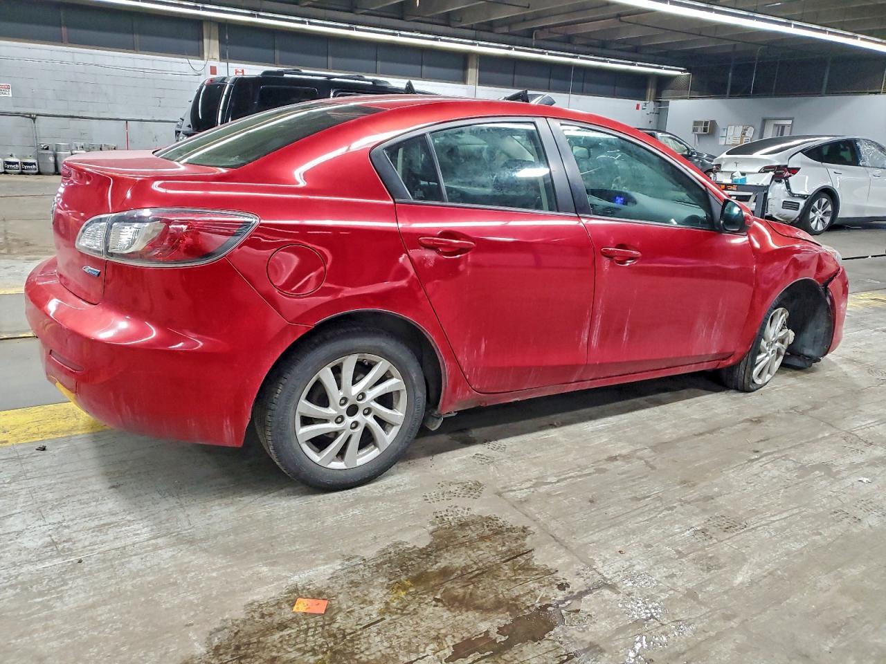 2013 Mazda 3 I - Фото 3