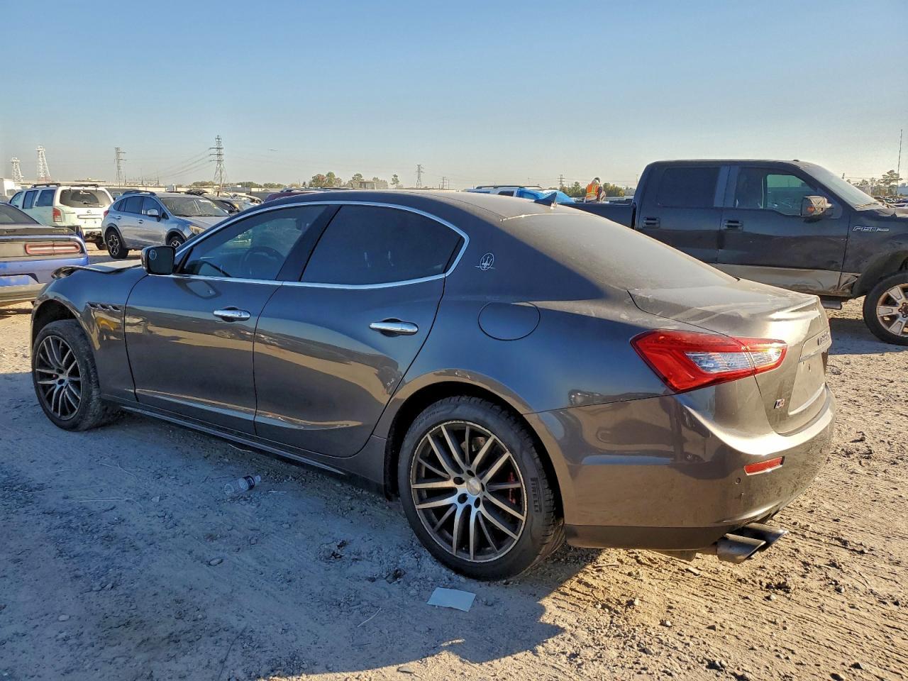 2014 Maserati Ghibli S - Фото 2