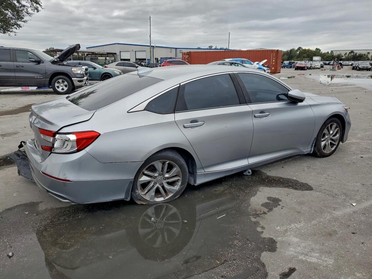 2019 Honda Accord Lx - Фото 3