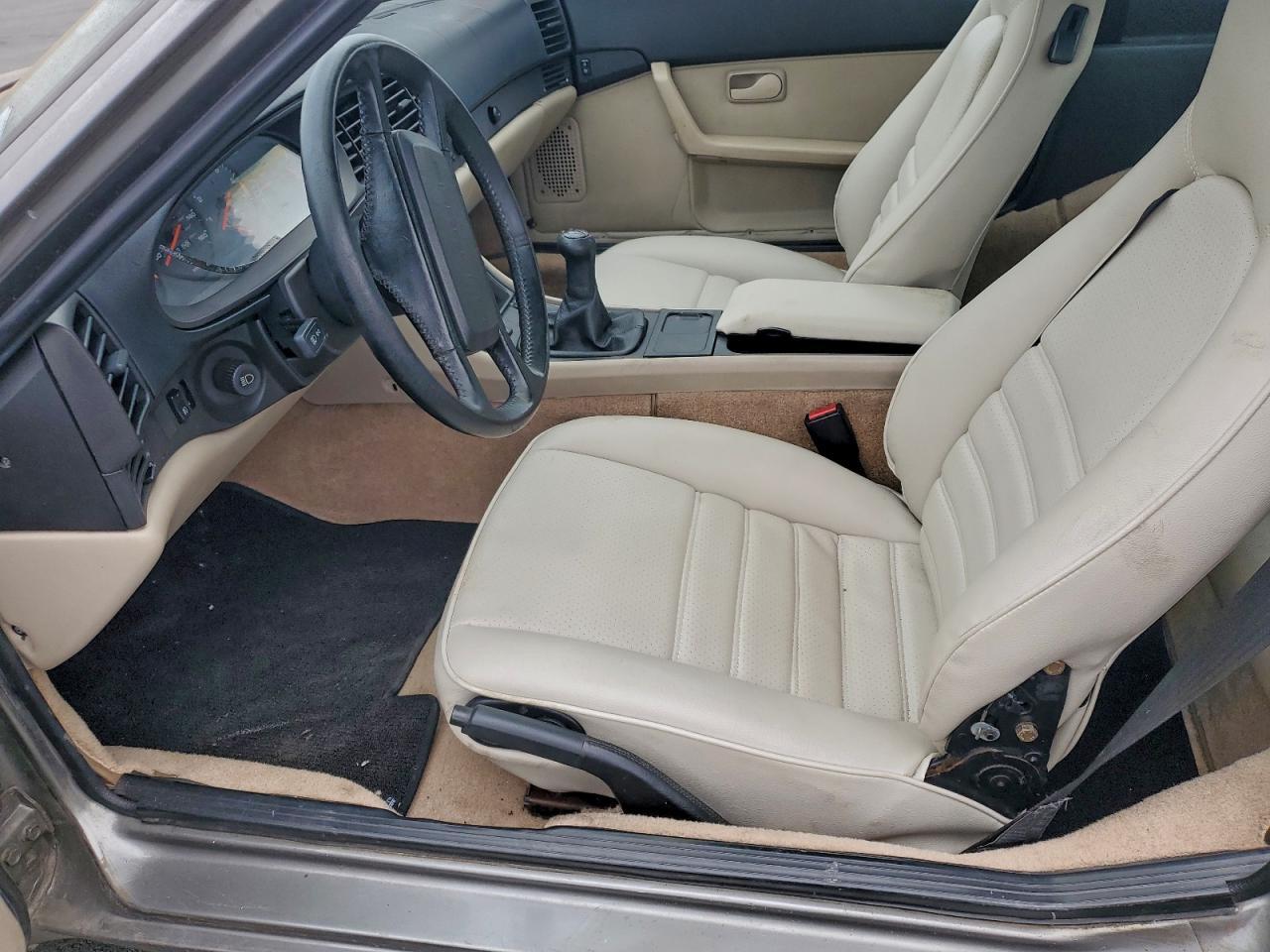 1985 Porsche 944 - Image 7