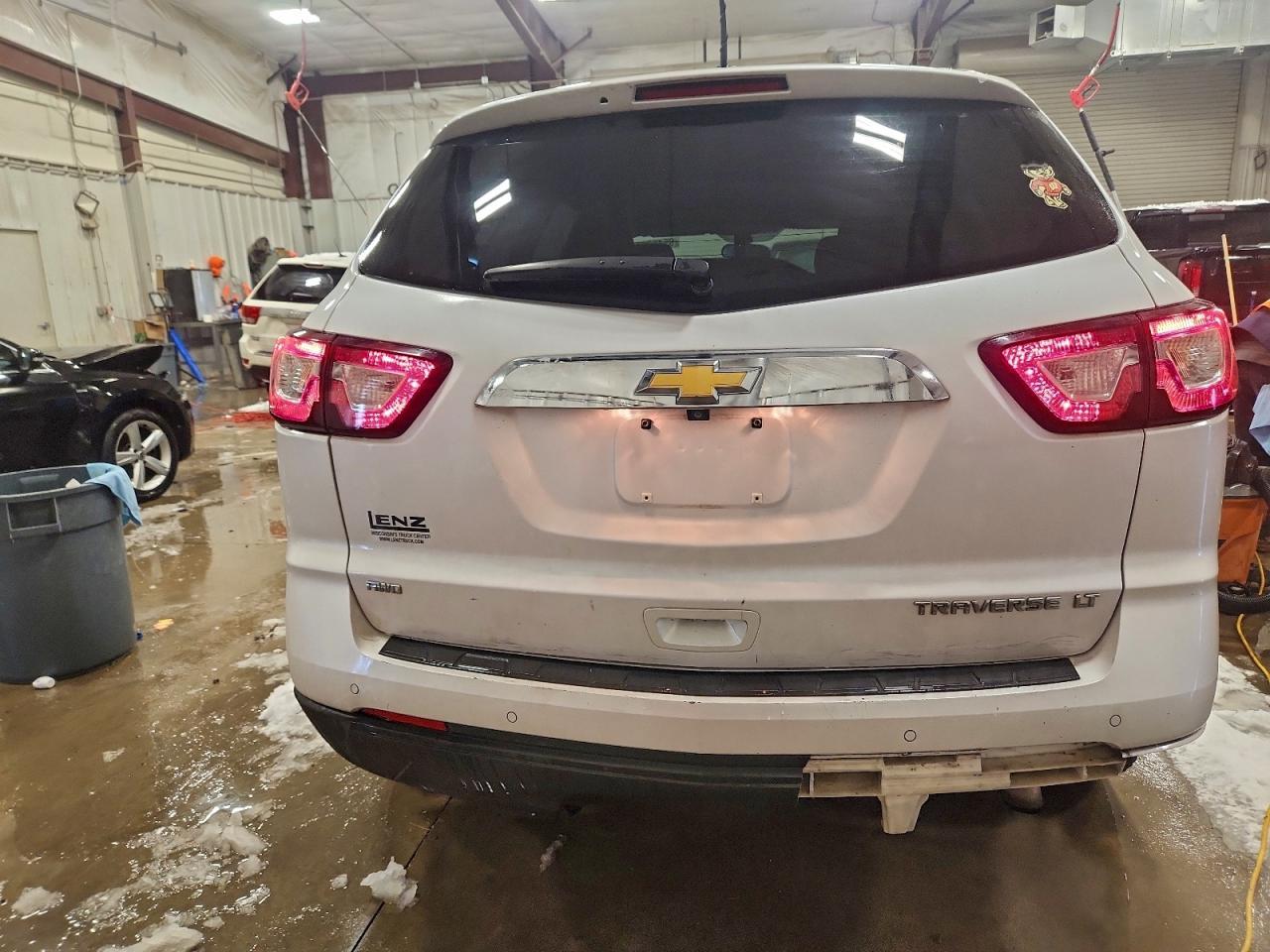 2016 Chevrolet Traverse Lt - Image 6