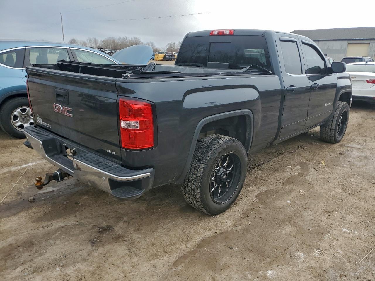 2017 GMC Sierra K1500 Sle - Фото 3