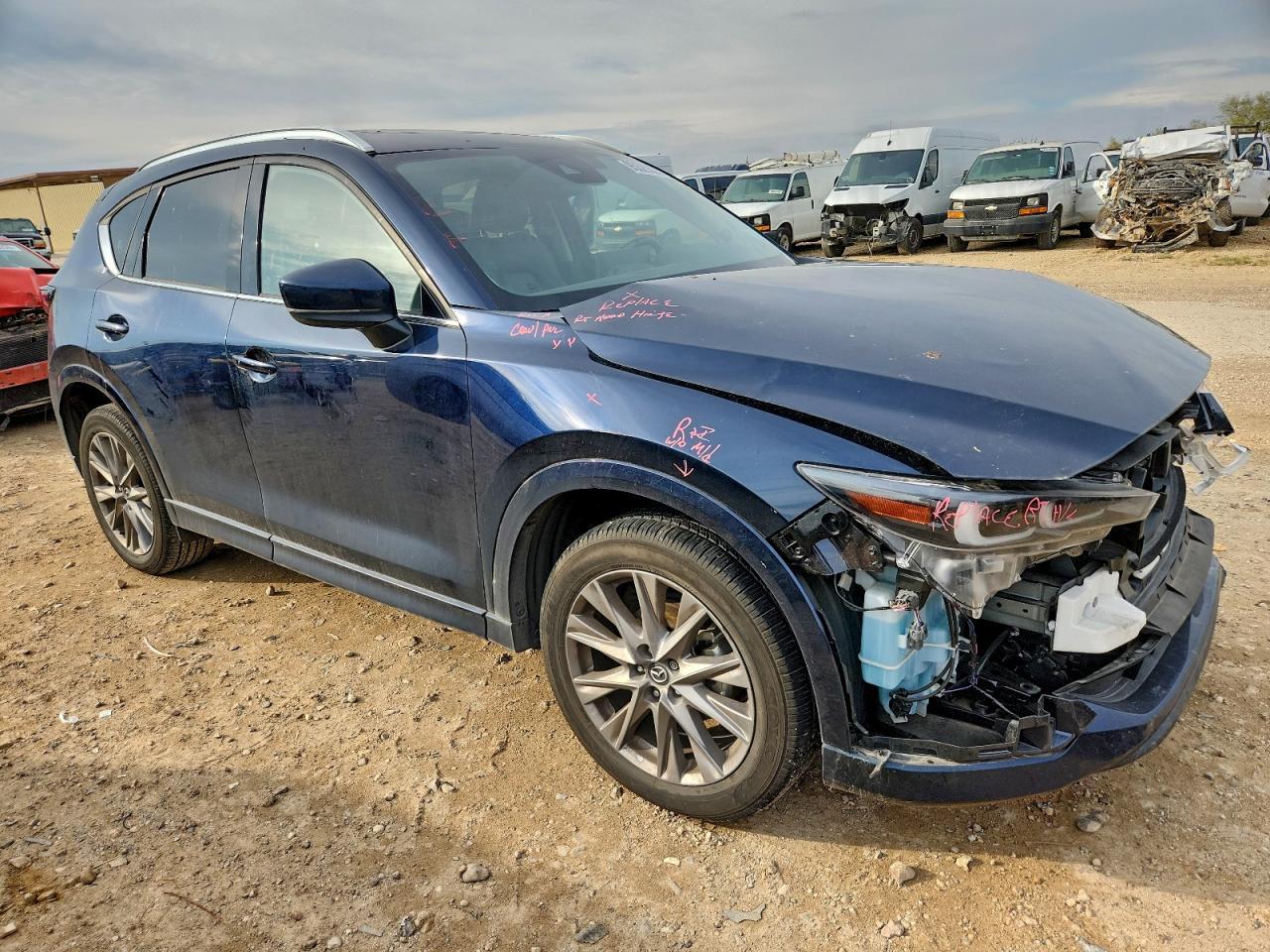 2024 Mazda Cx-5 Premium - Image 4