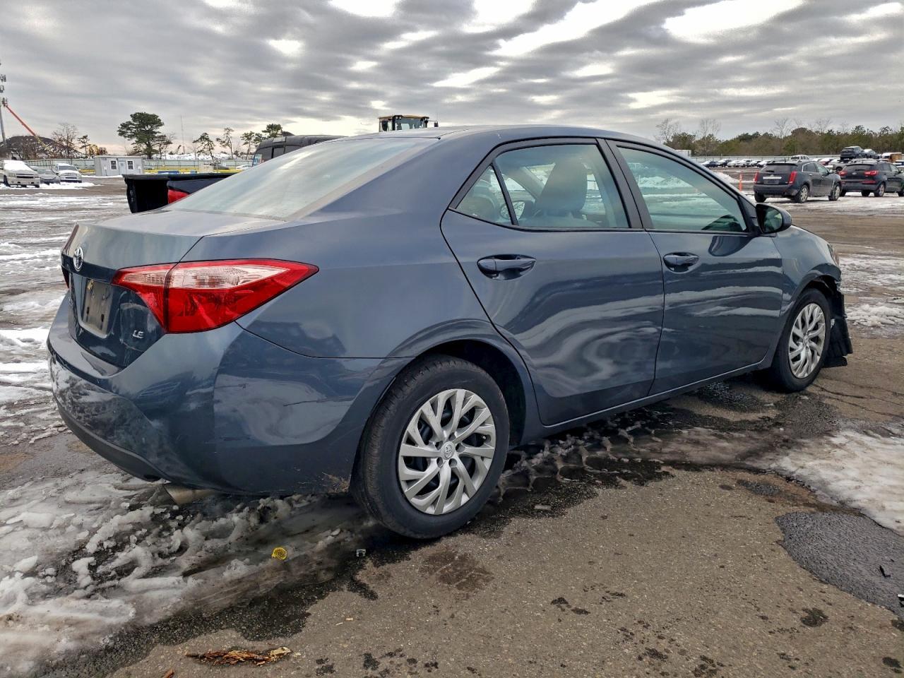 2019 Toyota Corolla L - Image 3