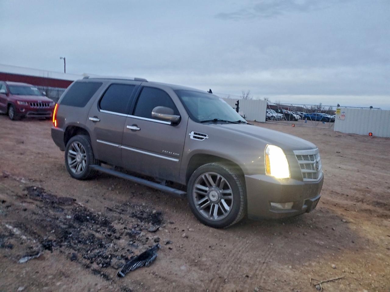 2012 Cadillac Escalade Platinum - Фото 4