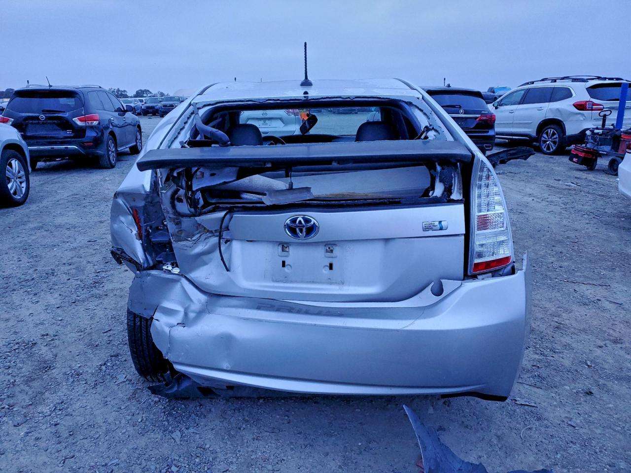 2010 Toyota Prius - Фото 6
