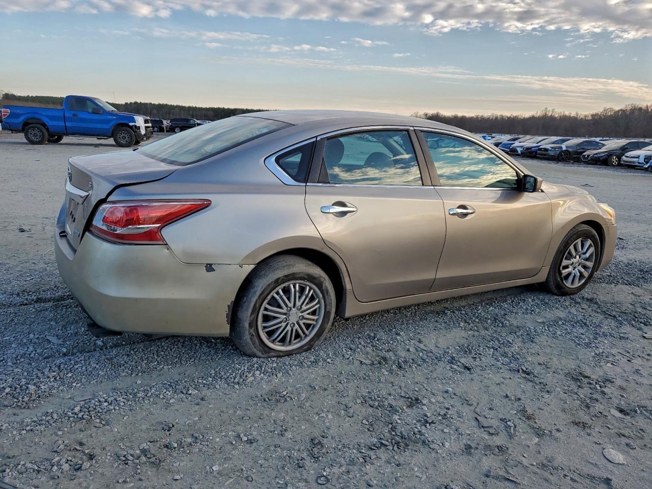 2013 Nissan Altima 2.5 - Фото 3