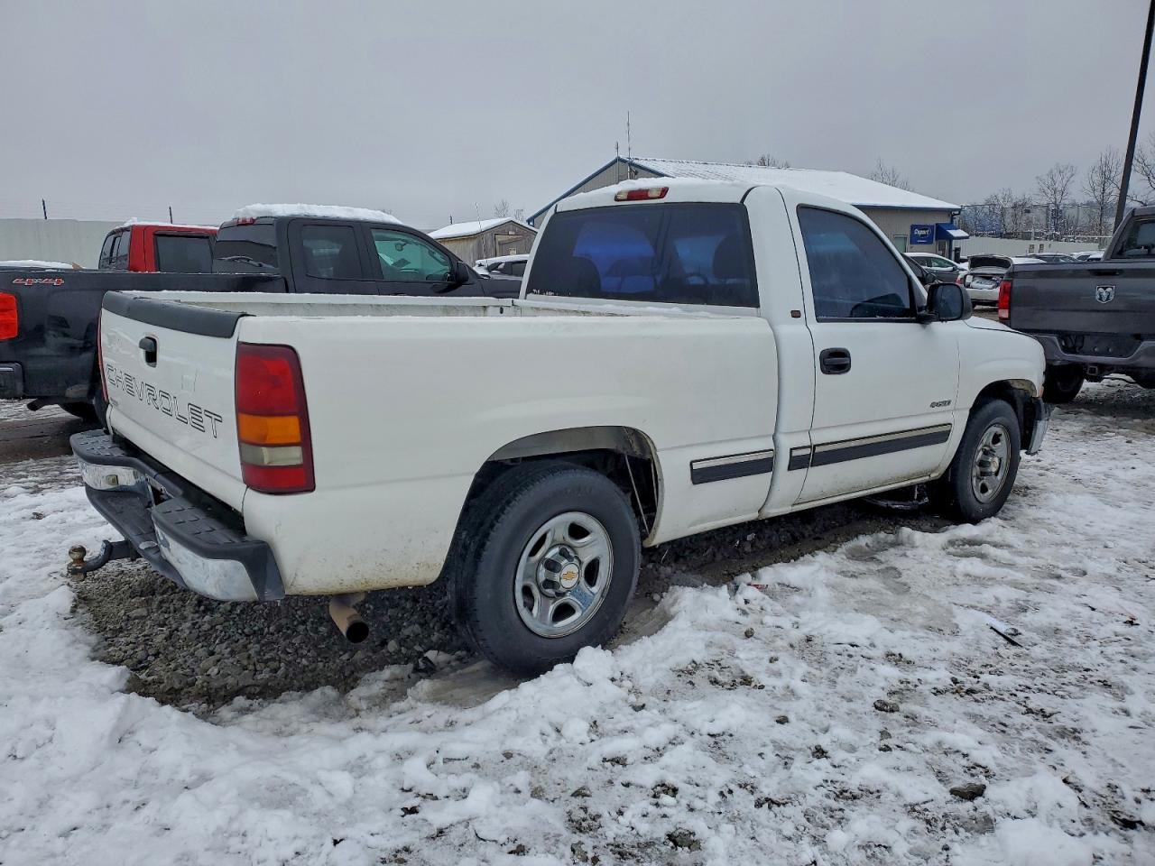 2001 Chevrolet Silverado C1500 - Фото 3