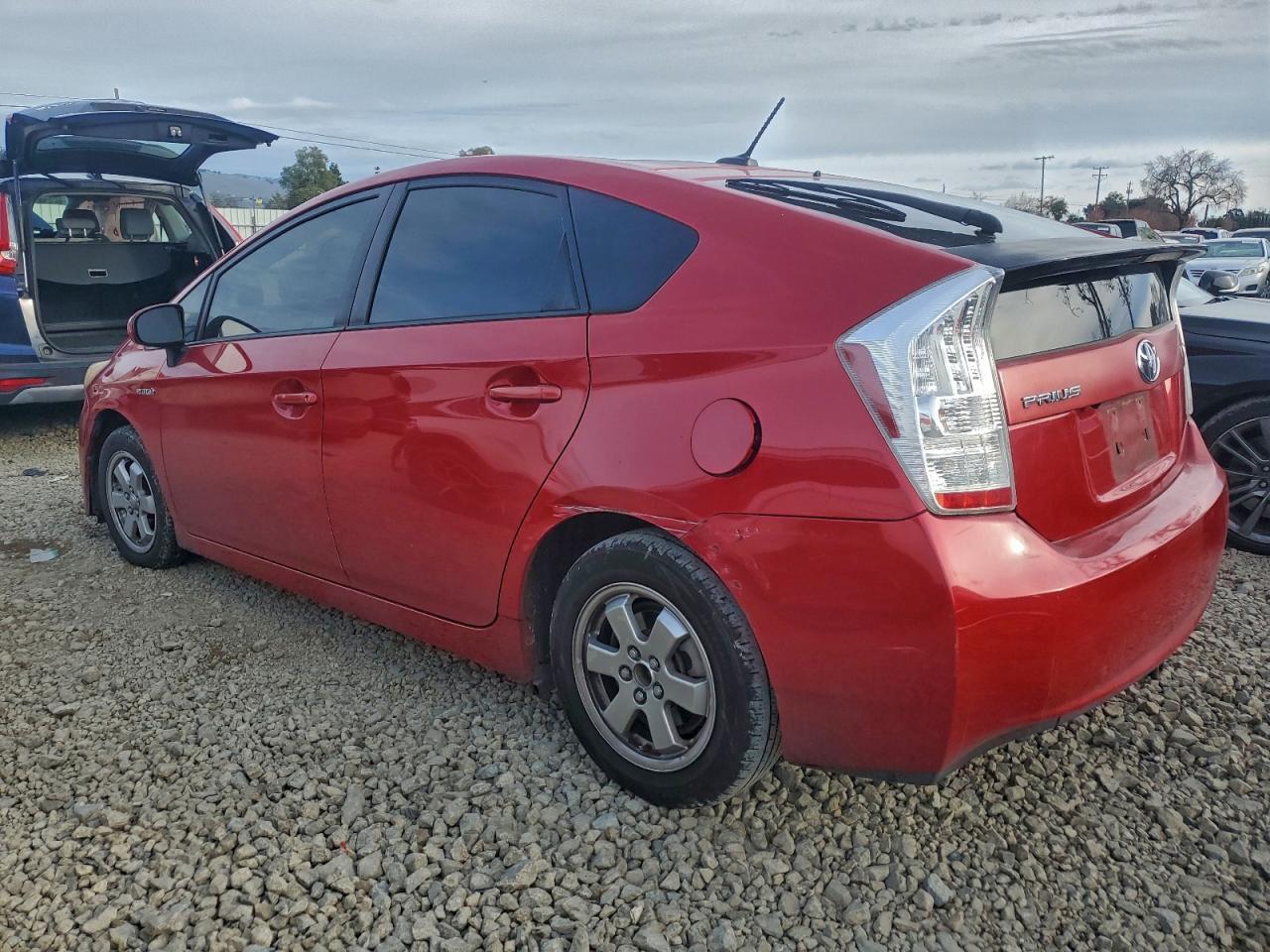 2010 Toyota Prius - Фото 2