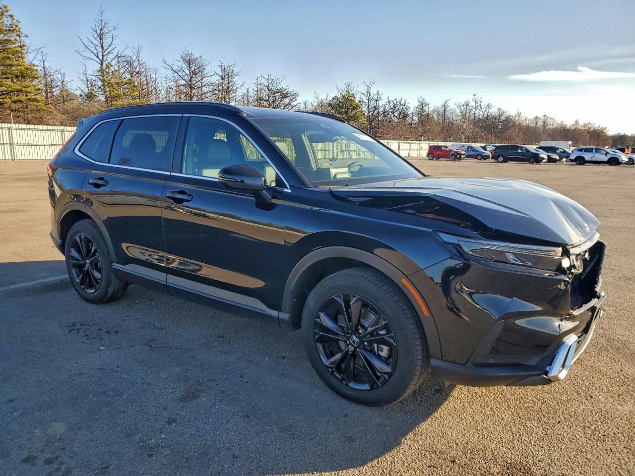 2025 Honda Cr-V Sport Touring - Image 4