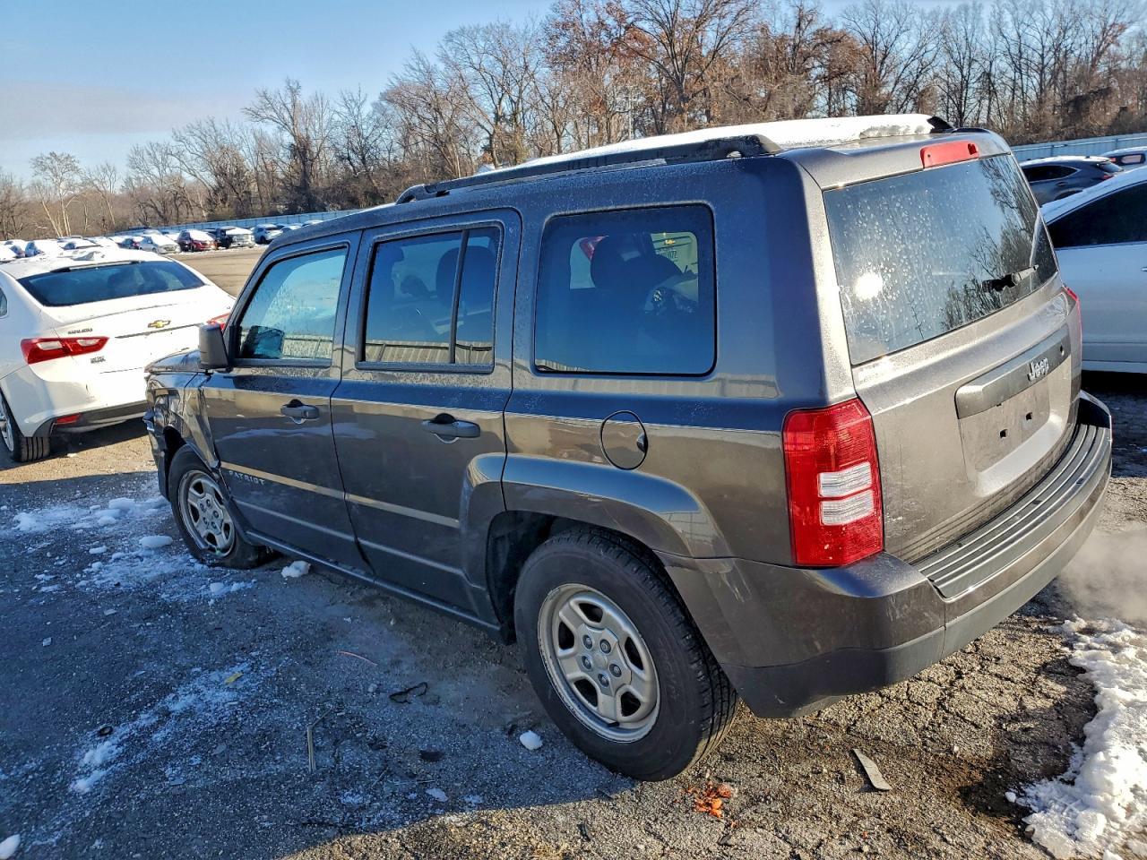 2017 Jeep Patriot Sport - Фото 2